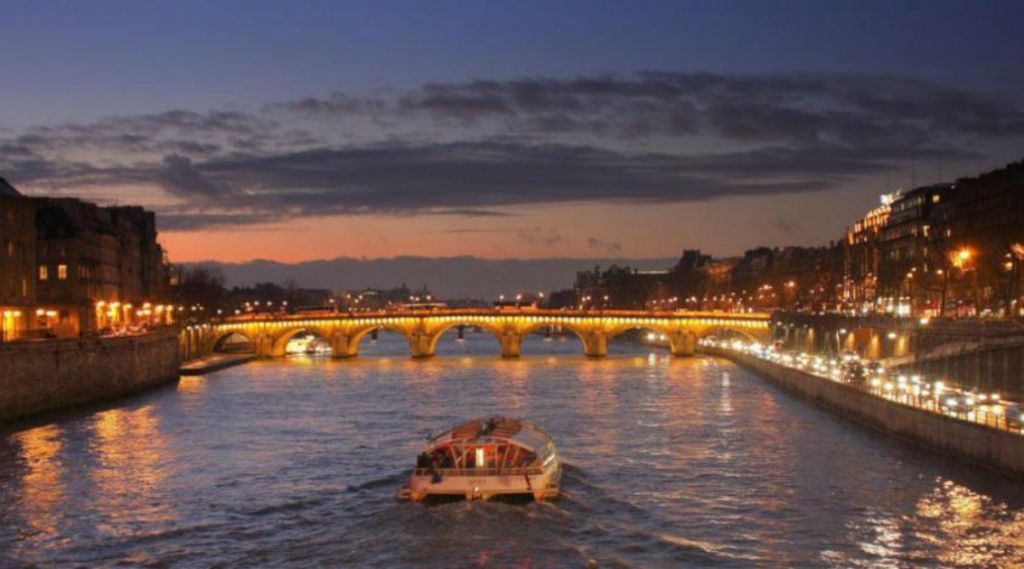 ჯგუფური ტური პარიზი-ვერსალი სიყვარულის დღეს-  თებერვალს!