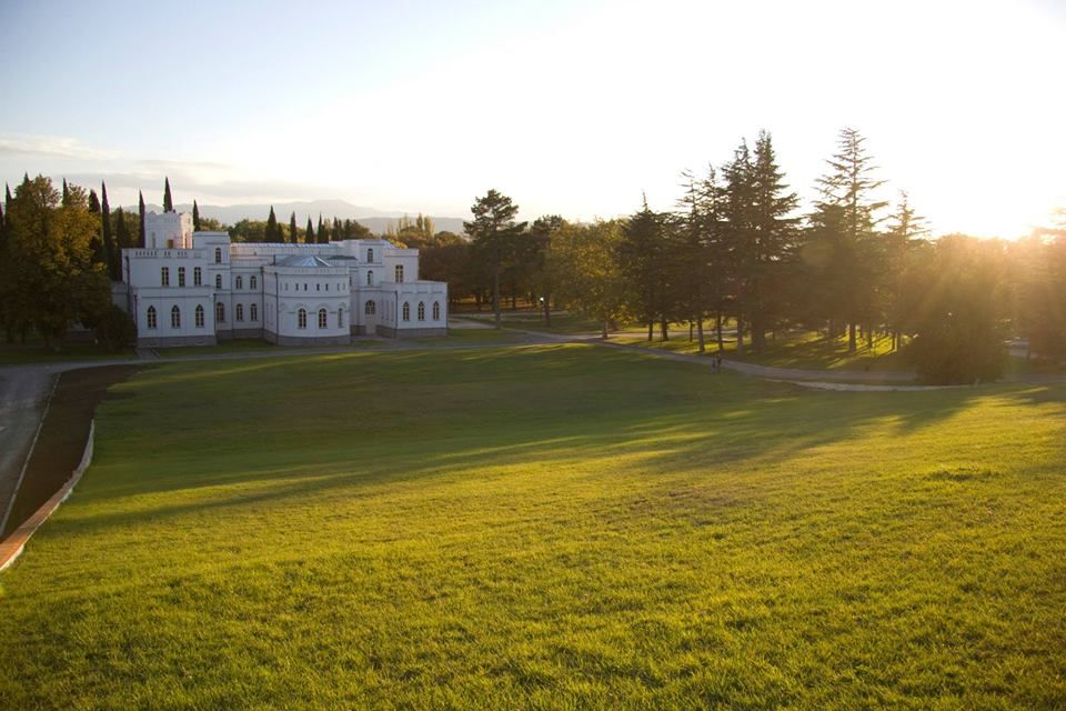 შატო მუხრანის სასახლე - გუდამაყარი ( ნოემბერი, კვირა)