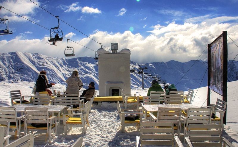 ბაკურიანი დეკემბერს (შაბათი) კვებით