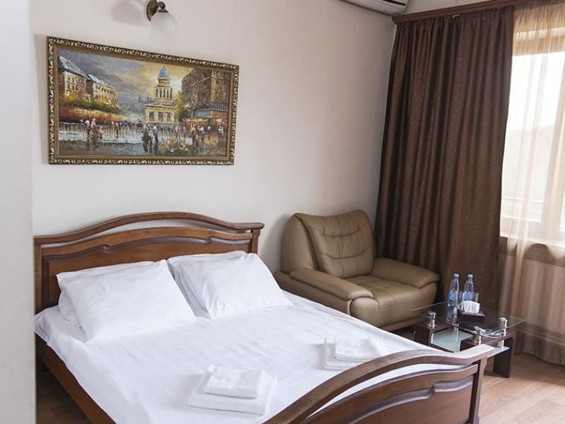 გაატარეთ დაუვიწყარი ძველით ახალი წელი ერევანში "ონლაინ ტურებთან" ერთად