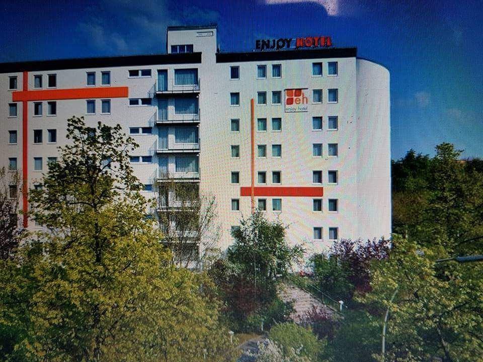 პირველად!ჯგუფური ტური ბერლინში!შექმები მოგონება