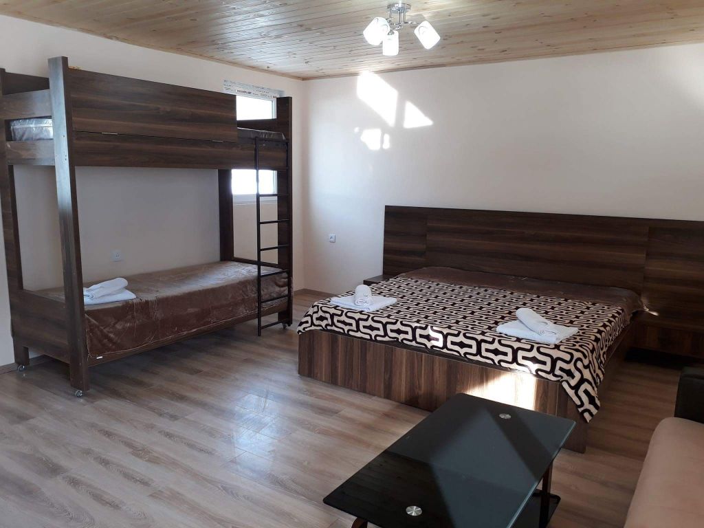 შეხვდი ახალ წელს სვანეთში . . იანვარი . გახდი ჩვენი თბილი ოჯახის წევრი<