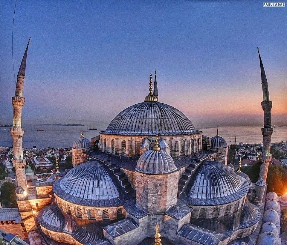 დღიანი ტური სტამბულში  (ძველით ახალ წელს)