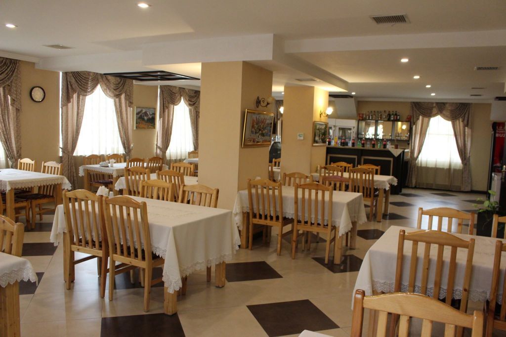 შეხვდით ახალ წელს განხსვავებულა გრემოში, კასპიის ზღვის სანაპიროზე