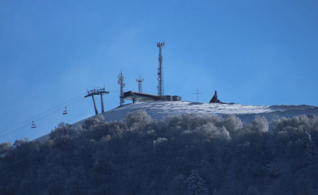 შობა ბაკურიანში - საღმოს რესტორანი დარჩა რმოენმე ადგილი