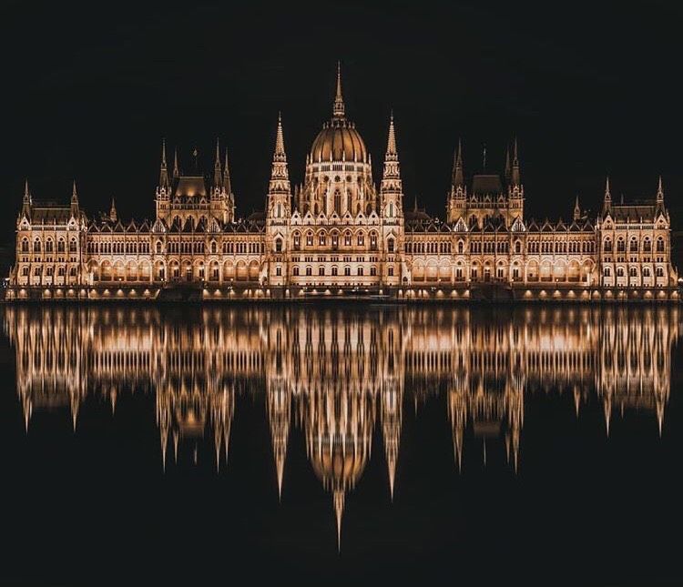 გაუკეთეთ საუკეთესო საჩუქარი საყვარელ ადამიანს < ბუდაპეშტი