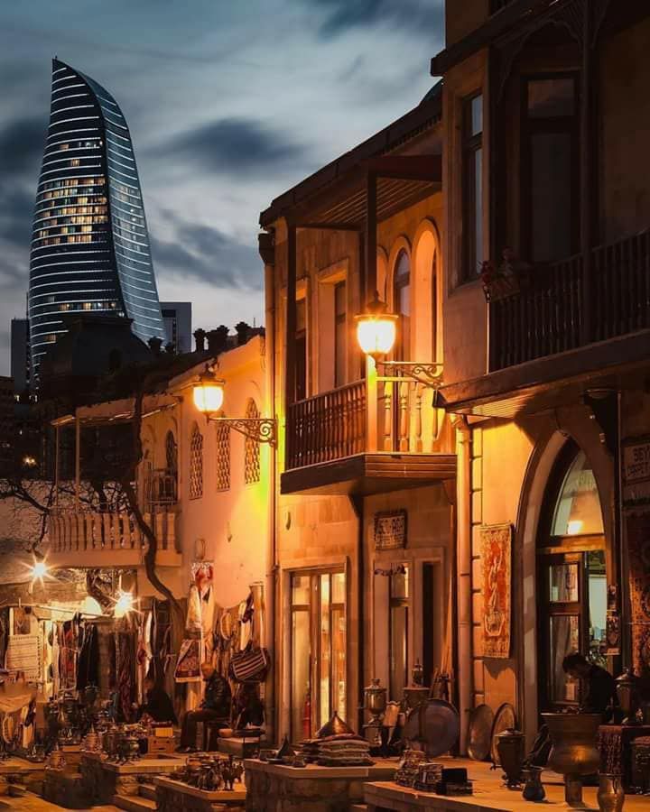 ვალენტინობა ბაქოში