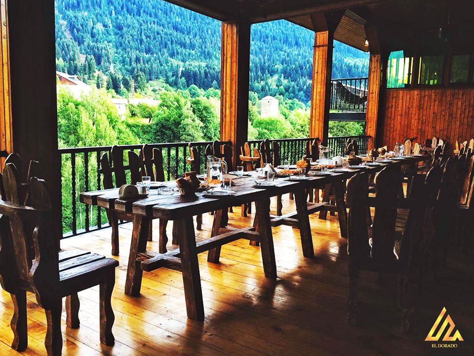 ძველით ახალი წელი მესტიაში(შაბათი-კვირა-კვებით )იჩქარეთ ადგილები ივსება ^_^