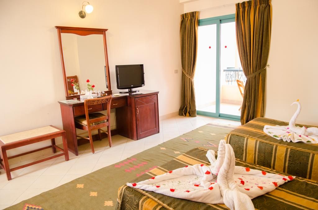 შეხვდი ძველით ახალ წელს ეგვიპტის ცხელ კურორტზე შარმ ელ შეიხში დაუჯერებელ ფასად!!!