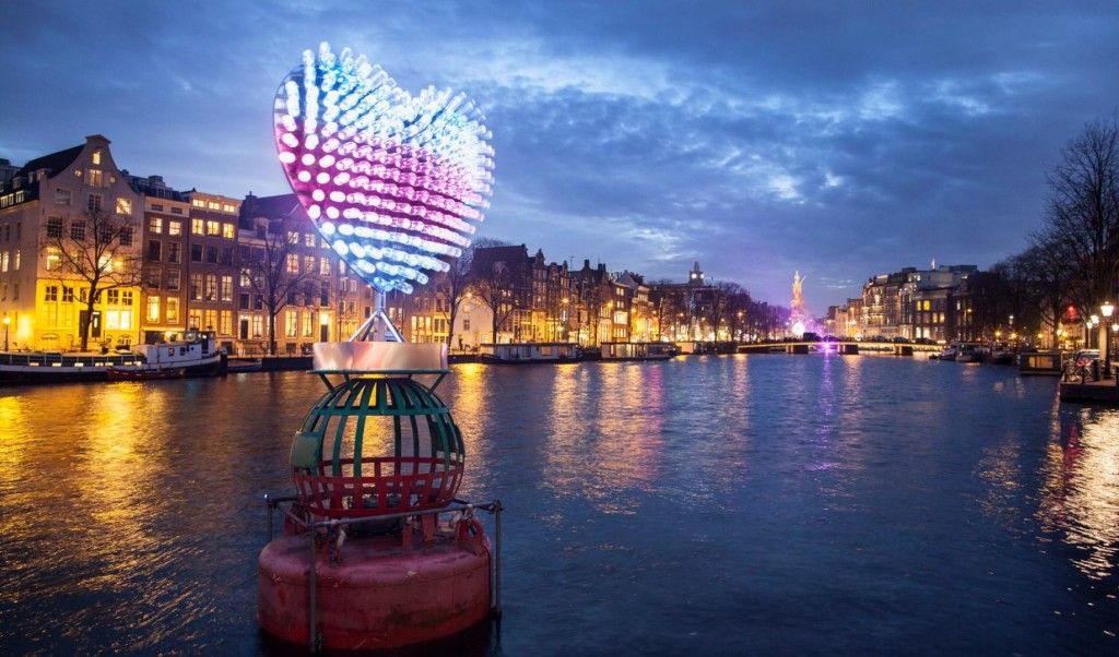 მოგზაურობა ამსტერდამში !