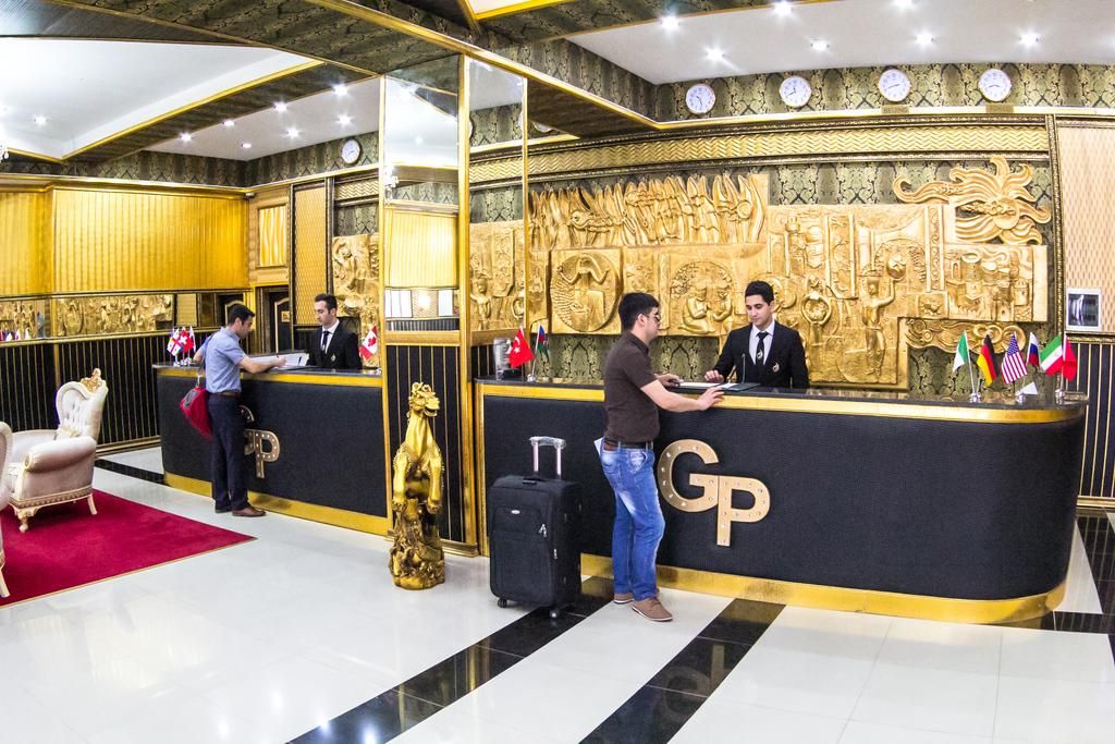 - თებერვალს  იმოგზაურეთ ბაქოში მხოლოდ !!