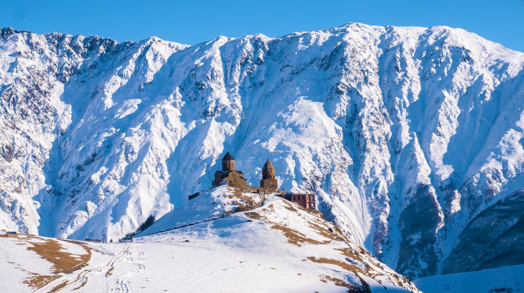 მოირონინე გერგეტის სამება და ხევის სიონი იანვარს