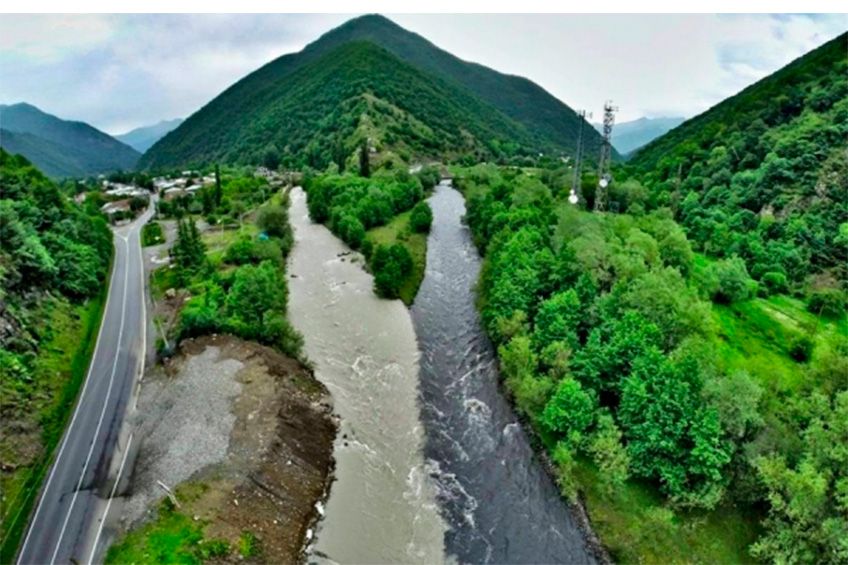 ყაზბეგის დაპყრობა რთულია, მაგრამ ის შენ დაგიპყრობს! ლეგენდარული პეიზაჟები და საქართველოს სამხედრო გზატკეცილის ისტორია