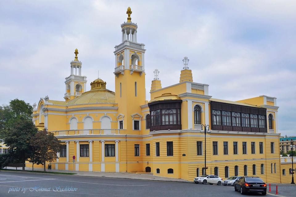 ვალენტინობა ბაქოში  -  თებერვალს