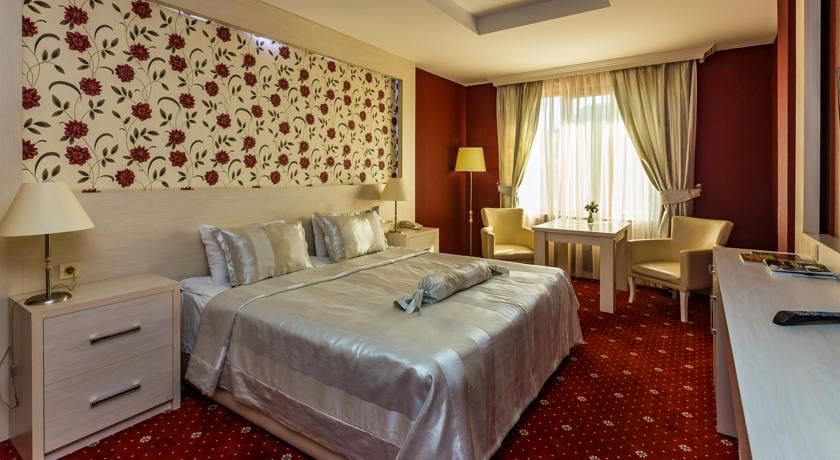 აჩუქეთ დედებს დაუვიწყარი დღე ბაქოში!