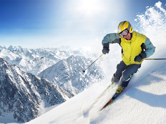 თებერვალს ტური გუდაურში <