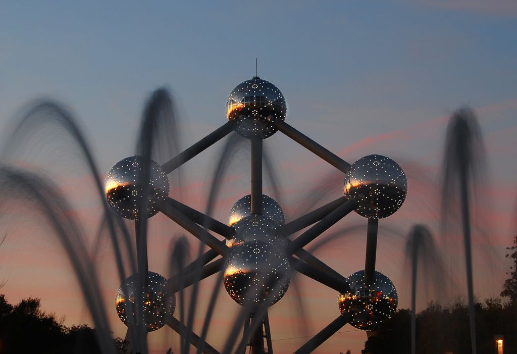 პარიზი - ბრიუსელი - ამსტერდამი - სულ რაღაც !