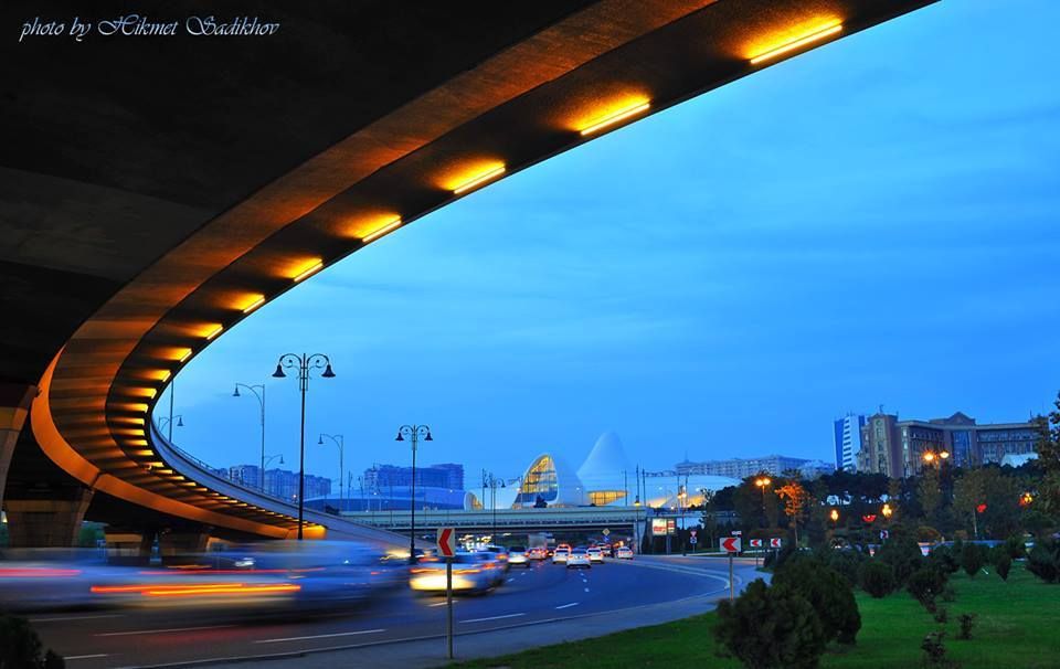 ტური ბაქოში