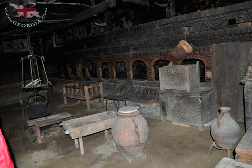 მესტია-უშგული