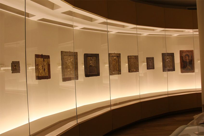 მესტია-უშგული