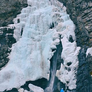დღიანი ჯიპ ტური ყაზბეგში