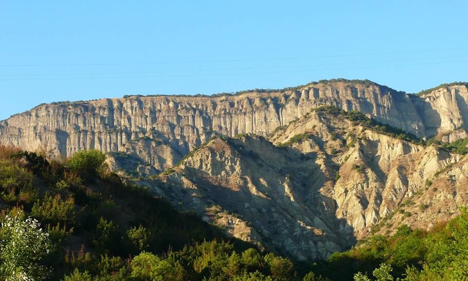 სარკინეს ქედი - შიომღვიმე
