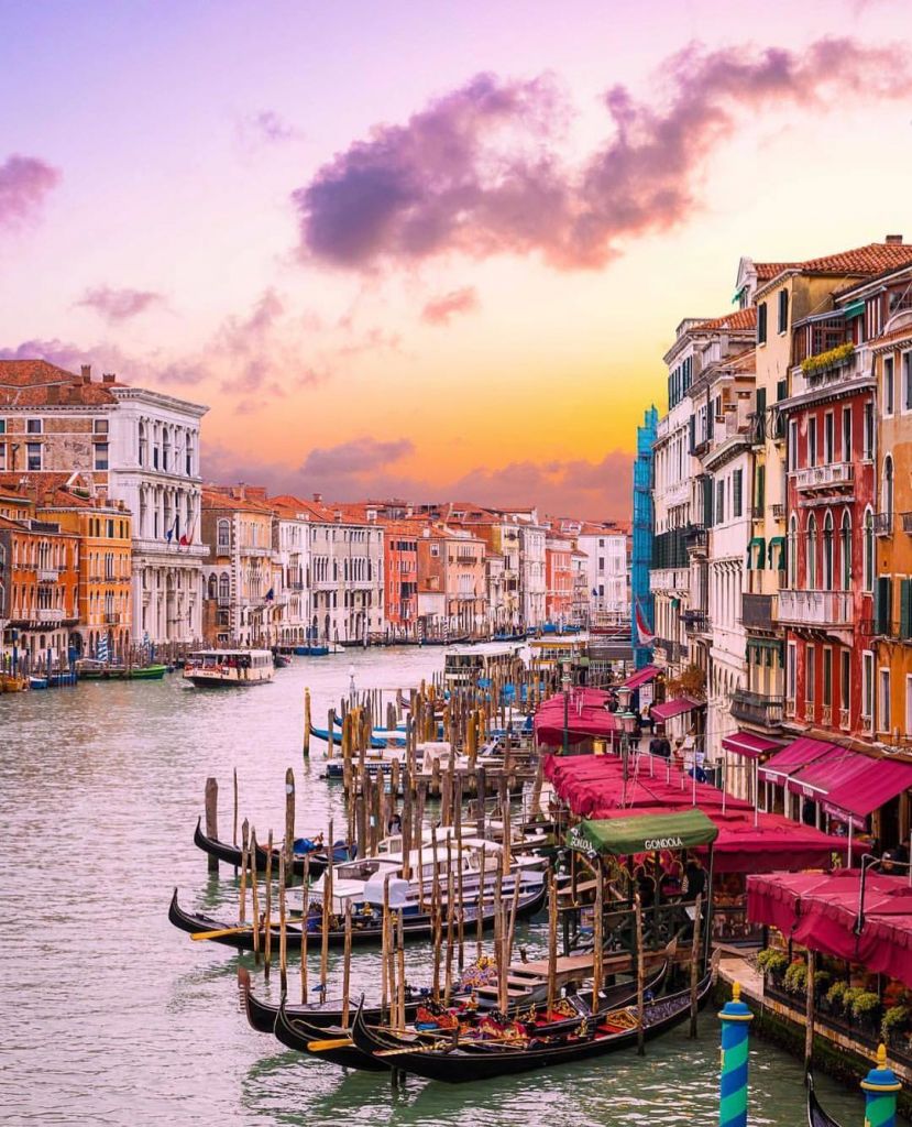 მილანი - ვენეცია (დღის აქცია )