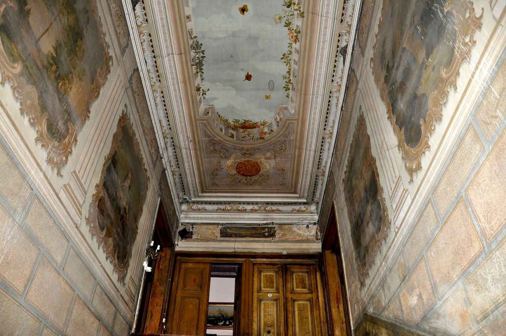 ხელოვნებათმცოდნის თვალით დანახული აღმაშენებლის გამზირი - მარტი, კვირა.