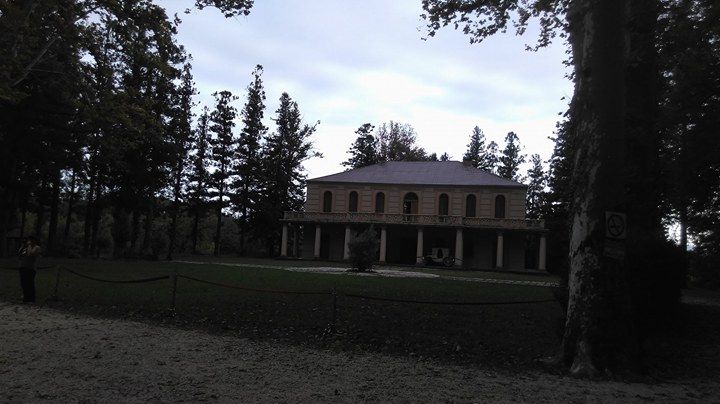 დადიანების სასახლე