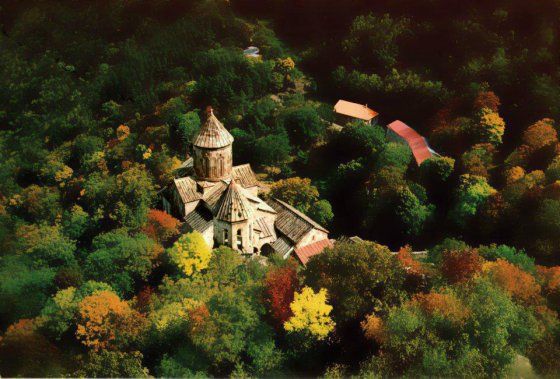 მწვანე მონასტერი,ზარზმა, ჭულევი, საფარა- აპრილს