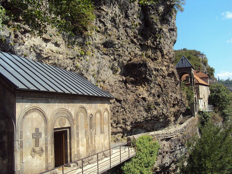 კაცხის სვეტი