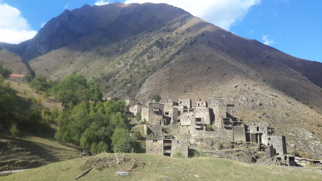 - მაისი სეზონის გახსნა! ორდღიანი ჯიპ-ტური პირიქითა ხევსურეთში.