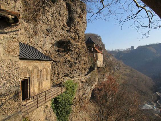 იმერეთის ტური (კაცხის სვეტი, მღვიმევის მონასტერი) აპრილს.