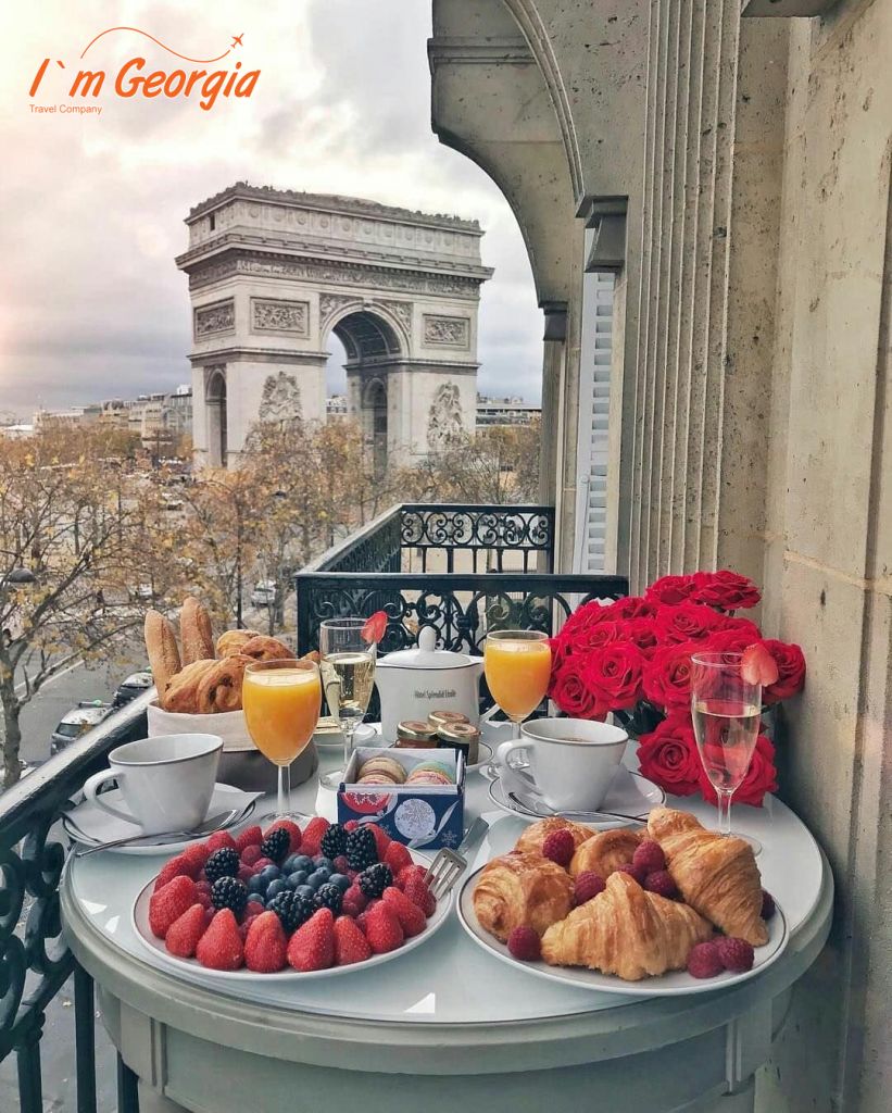 პარიზის დღიანი ტური