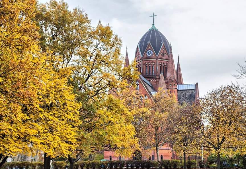 ბერლინი_ბუდაპეშტი ჯგუფურად  პირველად