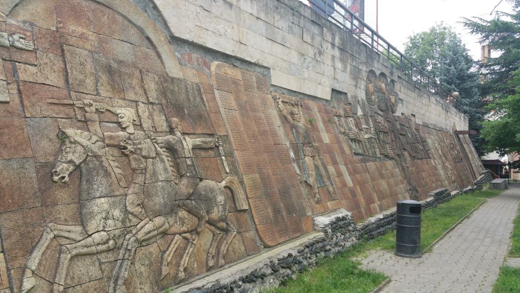 დღიანი ტური კახეთში სიღნაღი, ბოდბე, ყვარელი, ღვინისგვირაბი, გრემი, ალავერდი, იყალთო, შუამთის ორივე მონასტერი