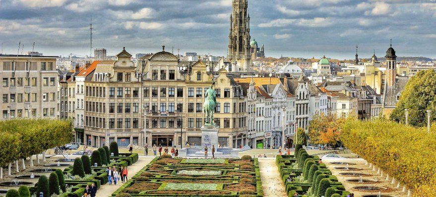 ამსტერდამი/ბრიუსელი/პარიზი