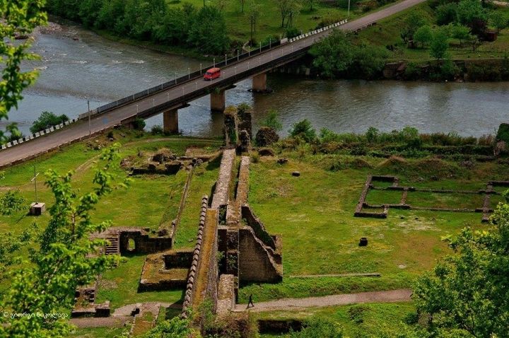 Day tour in Martvili Canyon and Nokalakevi Fortress