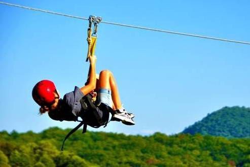  adrenalini+ zip’ laini & jomardoba! Adrenaline + Zip Line & Rafting!