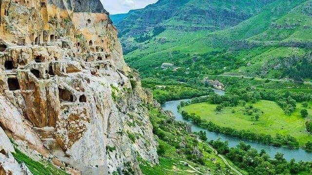 ბორჯომის პარკი, მწვანე მონასტერი,რაბათი,ვარძია