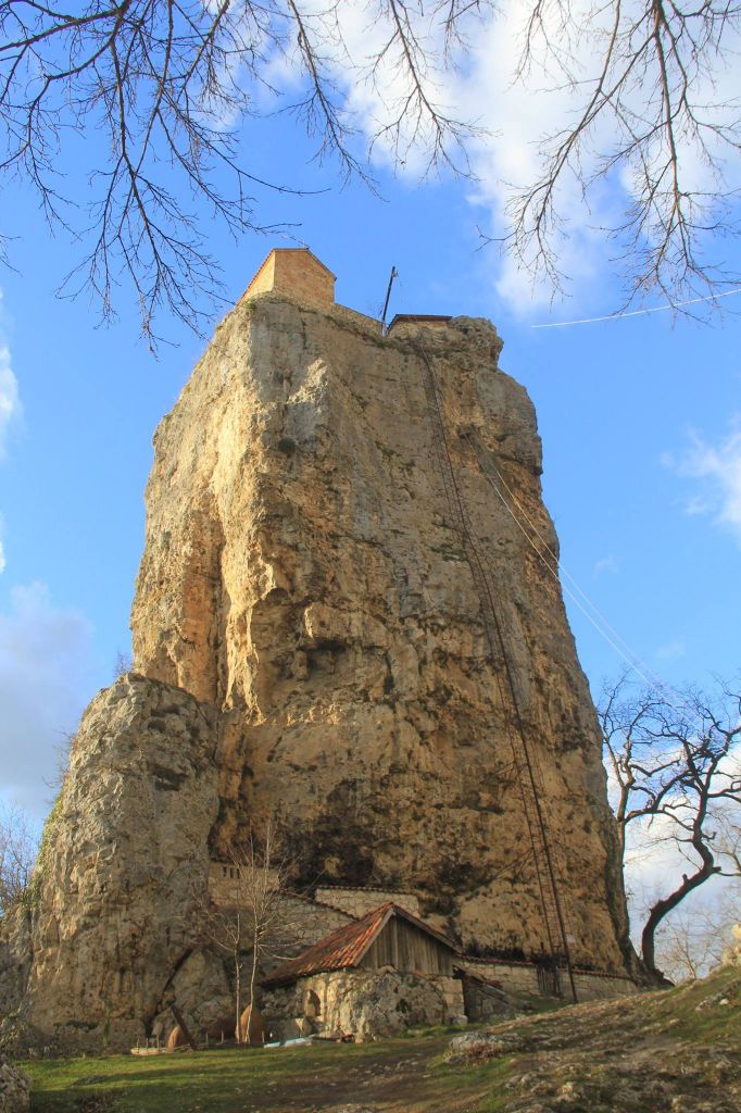 სამდღიანი ტური რაჭაში კარვებით.