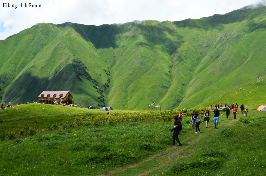 მოირონინე ჯუთა ივნისს, <