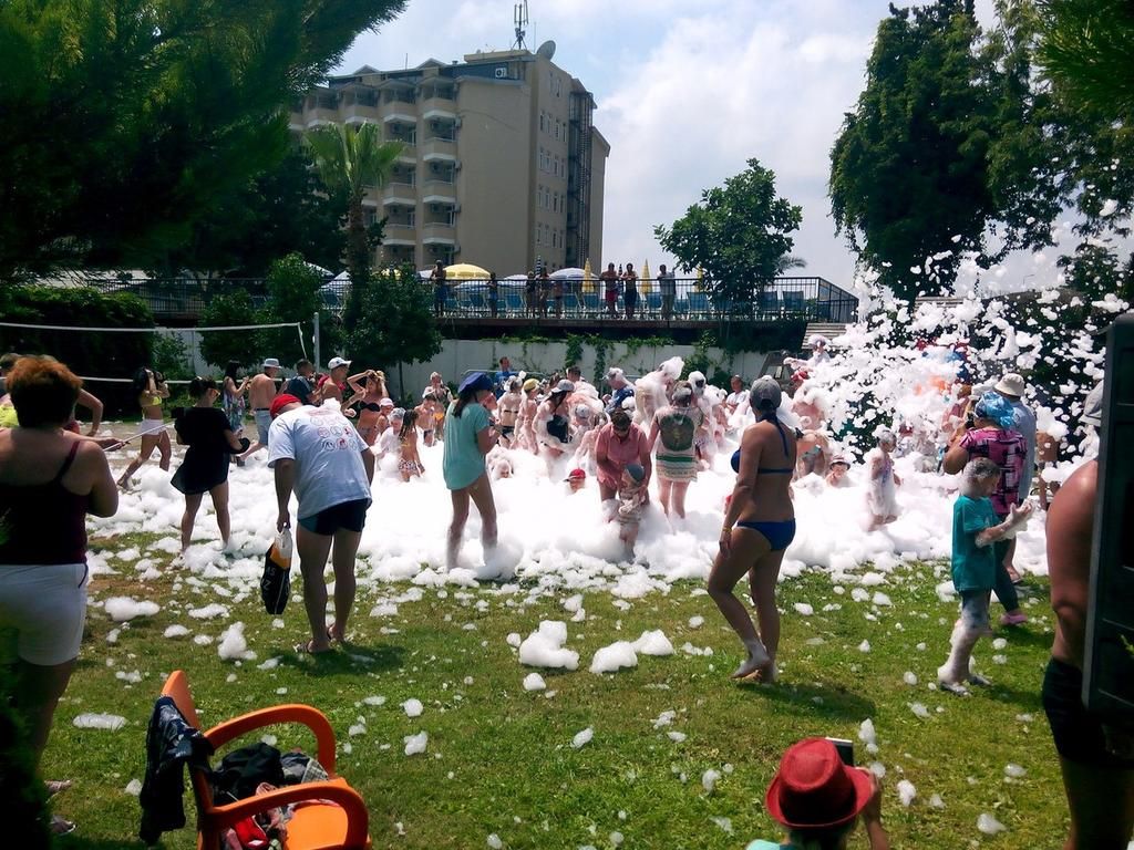 დღის შემოთავაზება თურქეთი ალანია ვარსკვლავიანი სასტუმრო სრული კვებით