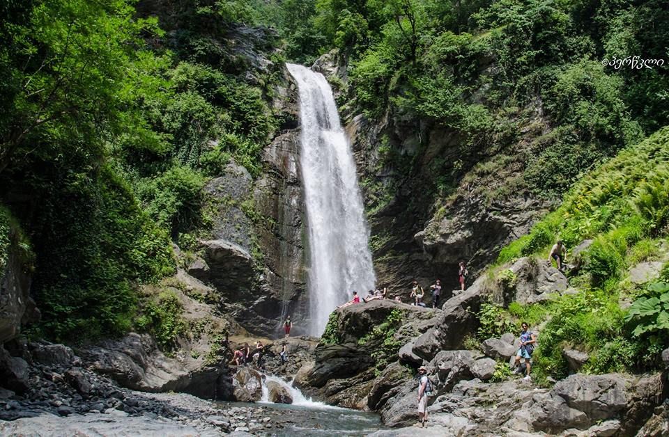 სასწრაფოდ ! აქცია ! სულ ! ლაგოდეხის ყაყაჩო-ჩანჩქერ ტური ! ! ! უკანასკნელი ადგილი !