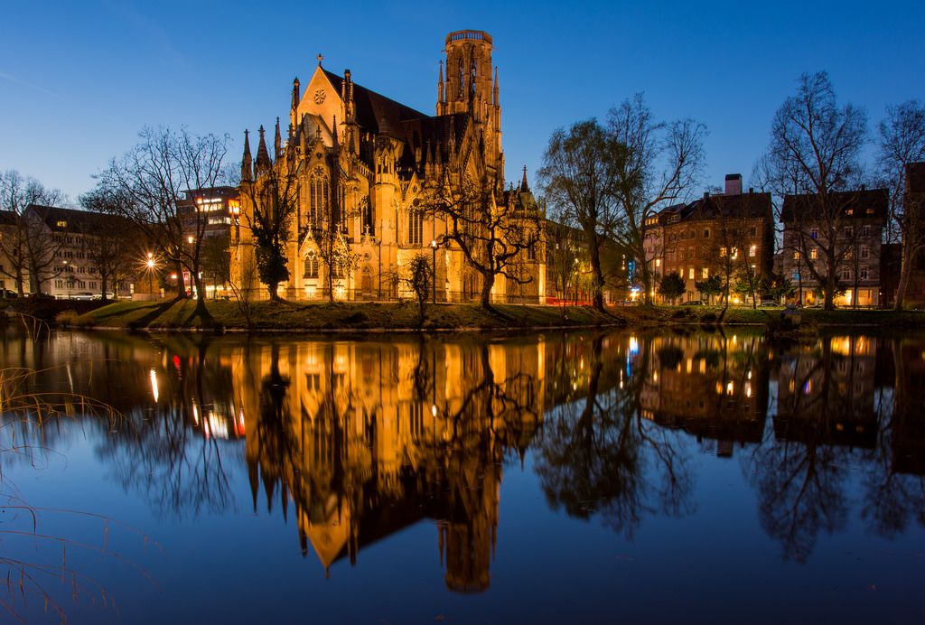 გრანდიოზული ტური ავტომოყვარულებისთვის