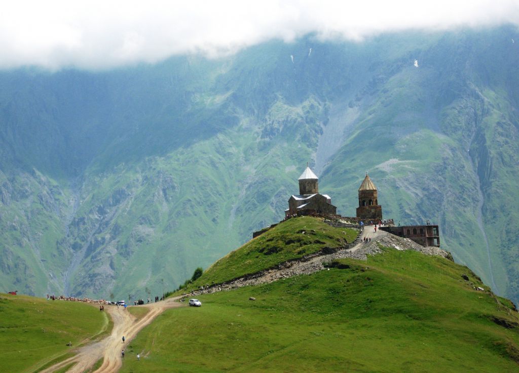 თბილისი-ანანური-გუდაური-ყაზბეგი-მცხეთა