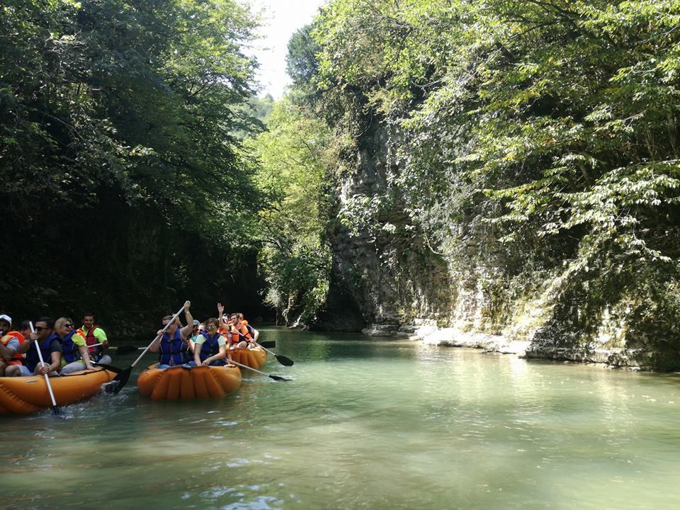 ეგზოტიკური დაუვიწყარი ტური მარტვილის კანიონზე- ლ