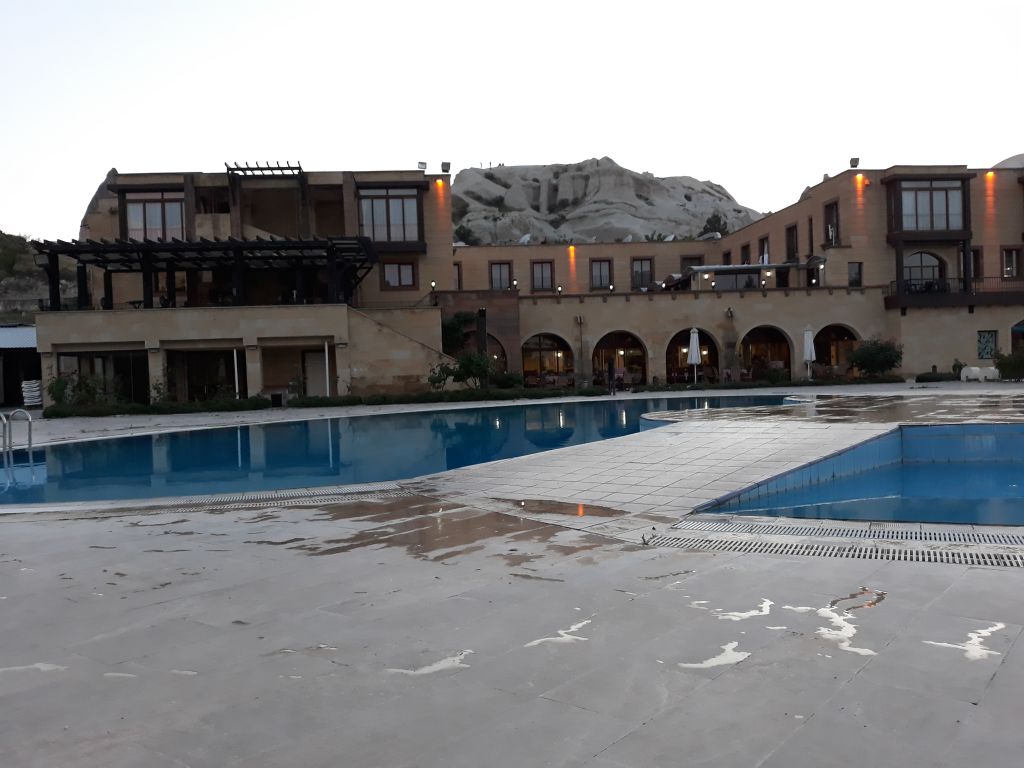 ტურები კაბადოკიაში გრძელდება < - ივნისი.