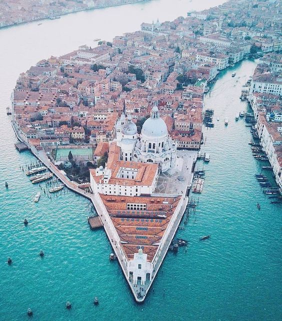 მილანი-ვენეცია, სრული ტურისტული პაკეტი