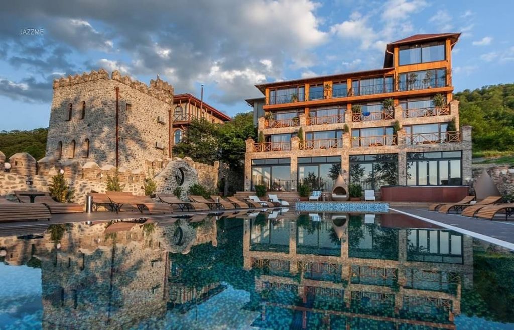 " შატო-მუხრანი " - ივანე მუხრან ბატონის ტრადიციების გაგრძელდება !